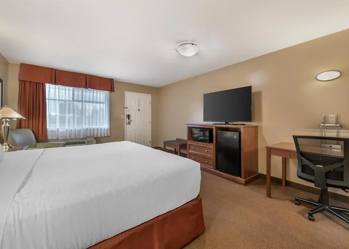 Best Western Sicamous Inn